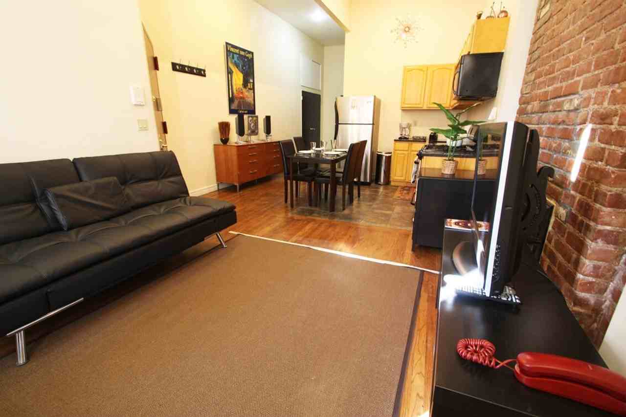 286 Malcolm X Blvd #1424337P - Photo 3 of 36