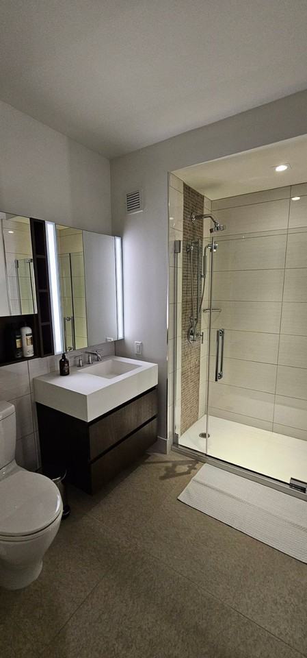 646 11th Ave #1461705P - Photo 6 of 10