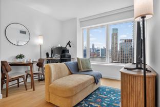 16 Dupont St - Photo 1 of 1