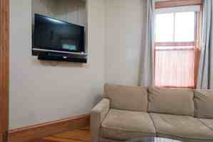 featured image of 230 Boston St