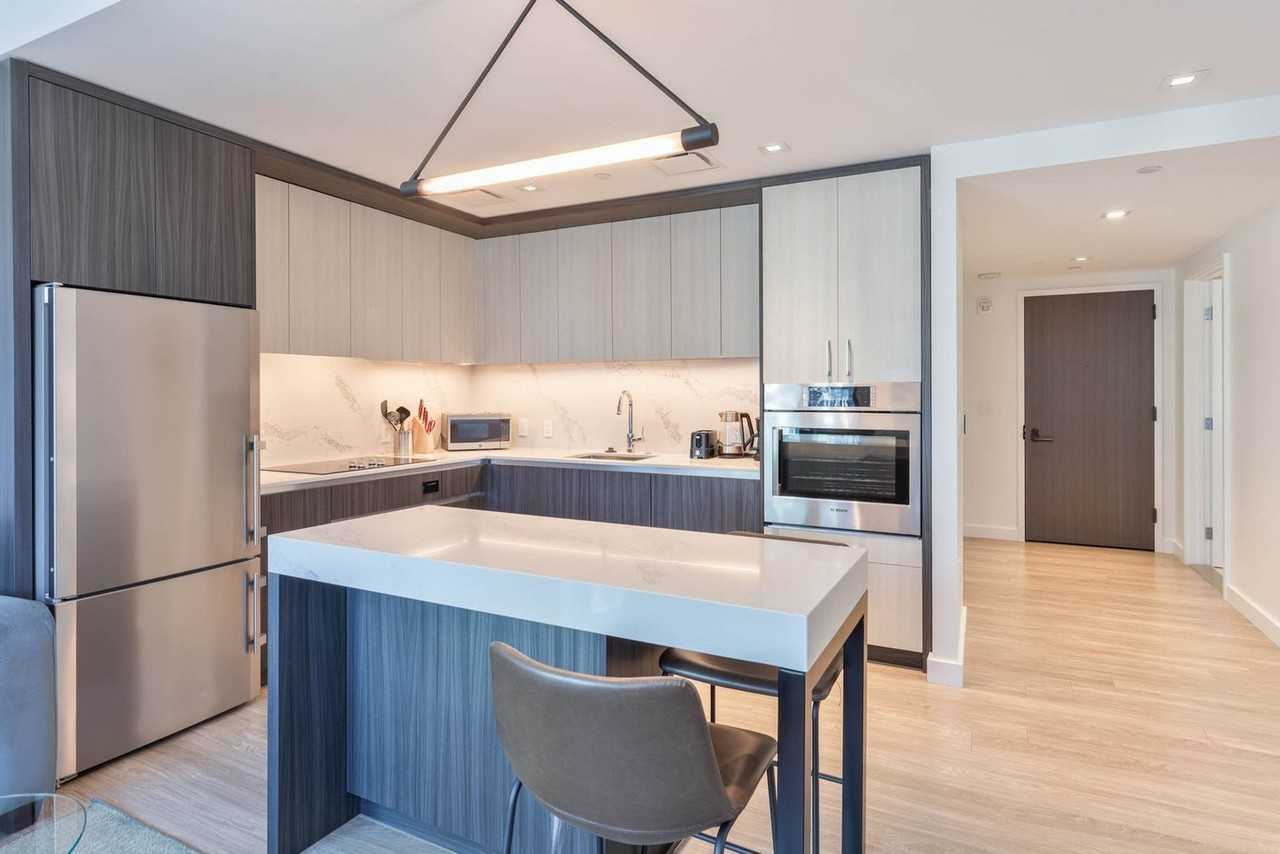 290 Congress St #1512292P - Photo 7 of 12