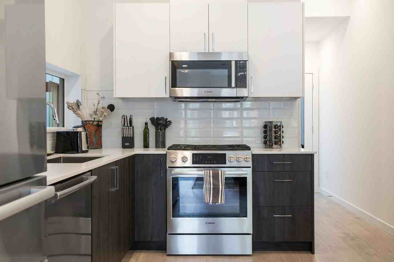 1835 14th Ave #1036021P - Photo 5 of 38