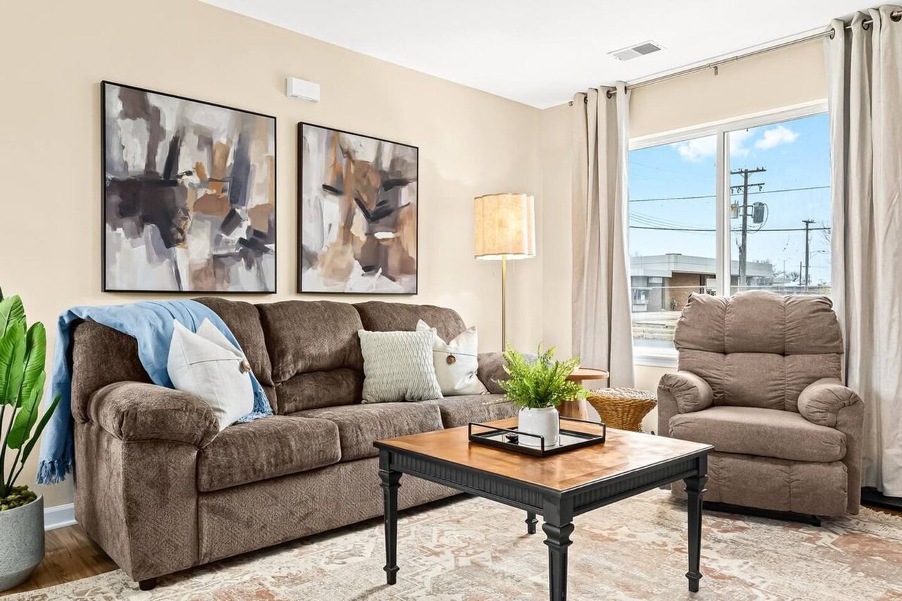 27850 Gratiot Ave #1032348P - Photo 2 of 29