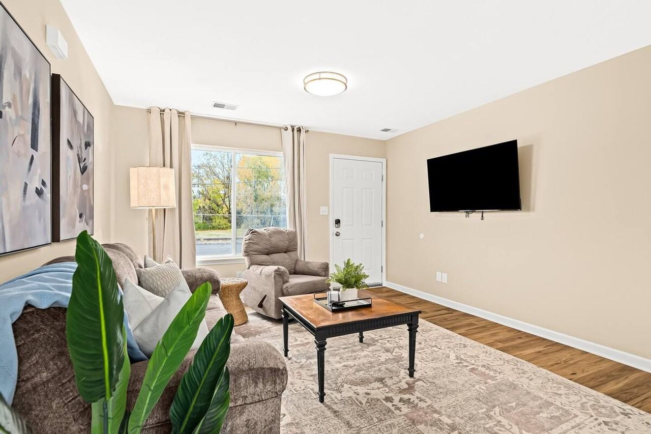 27850 Gratiot Ave #1032348P - Photo 3 of 29