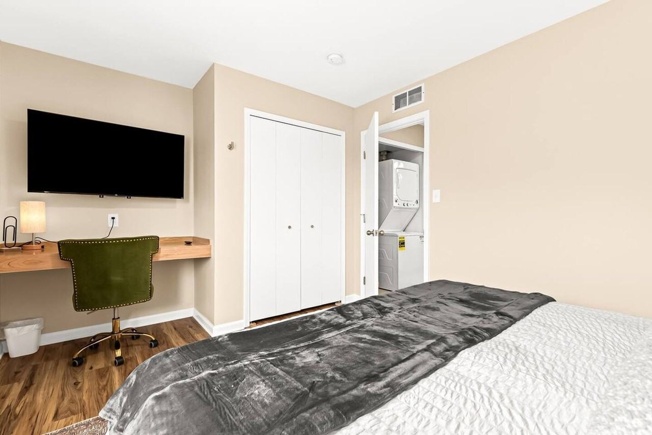 27850 Gratiot Ave #1032348P - Photo 4 of 29