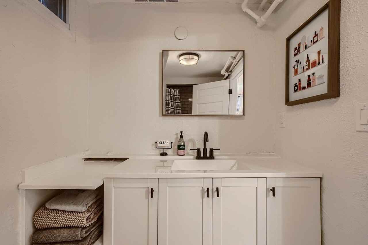 1240 York Street - Photo 5 of 29