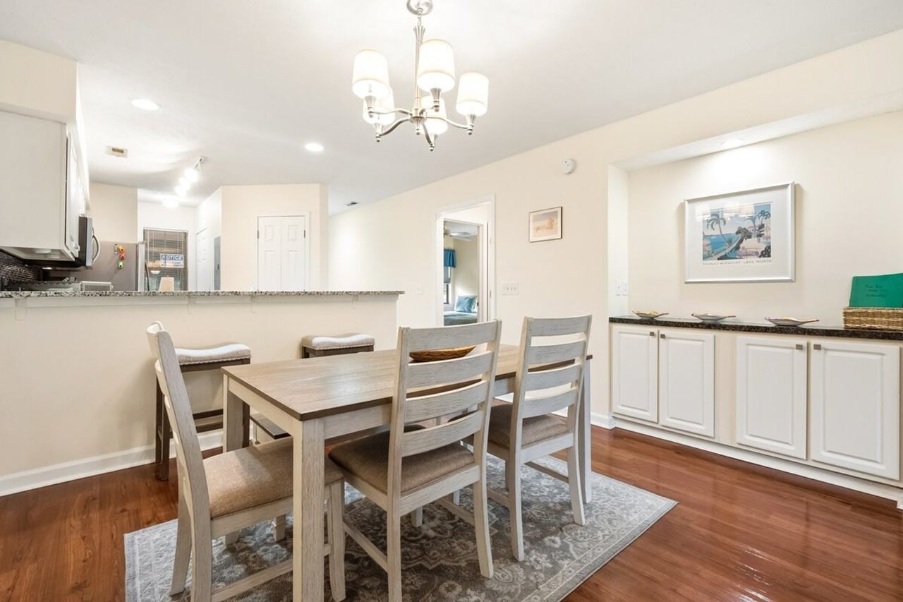 390 Pinehurst Ln #1253447P - Photo 4 of 26