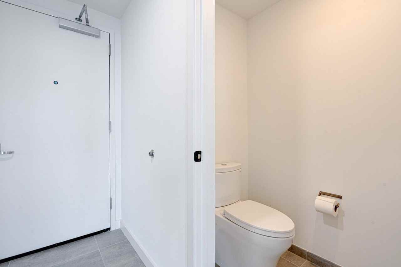 300 Ne 2nd Ave #1058673P - Photo 3 of 16