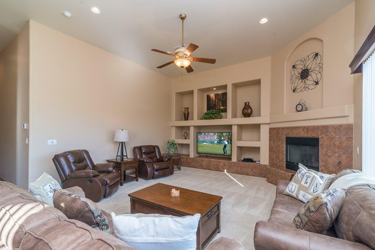 37023 N 12th St #1255441P - Photo 2 of 50