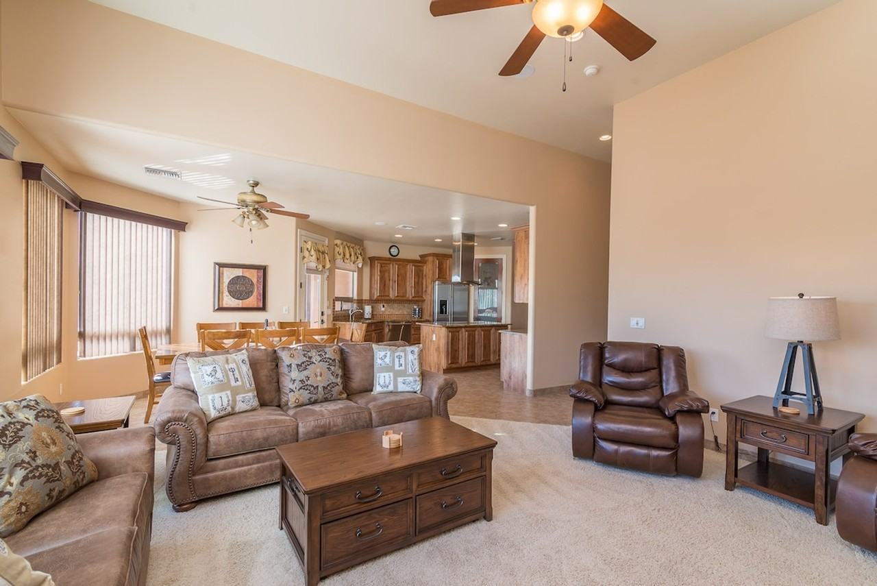 37023 N 12th St #1255441P - Photo 3 of 50