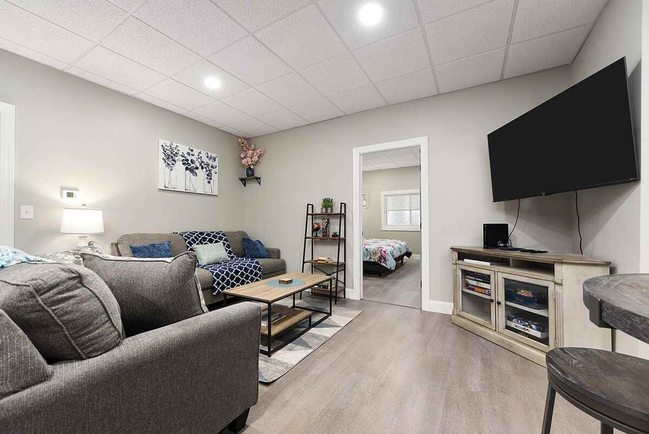 153 Labelle St #1359753P - Photo 2 of 50