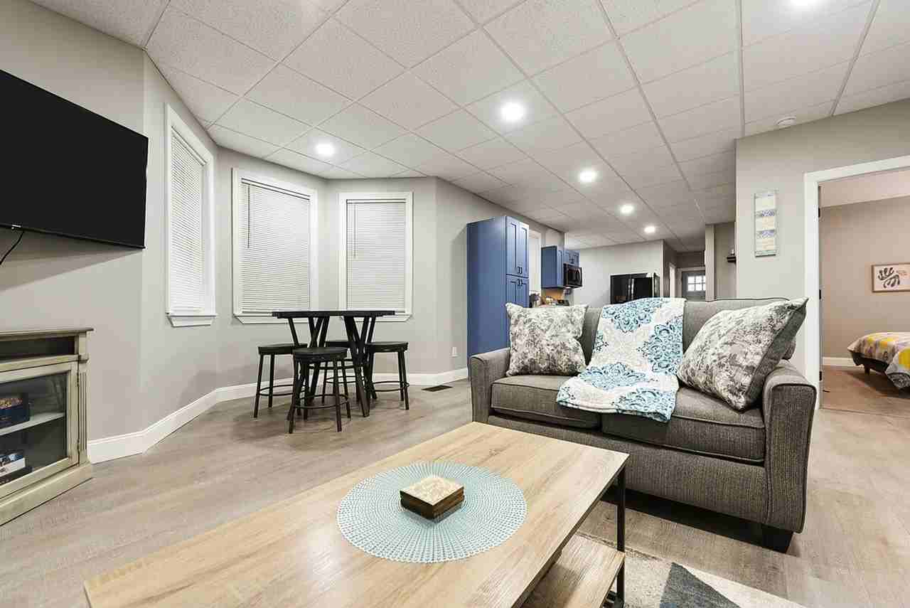 153 Labelle St #1359753P - Photo 3 of 50