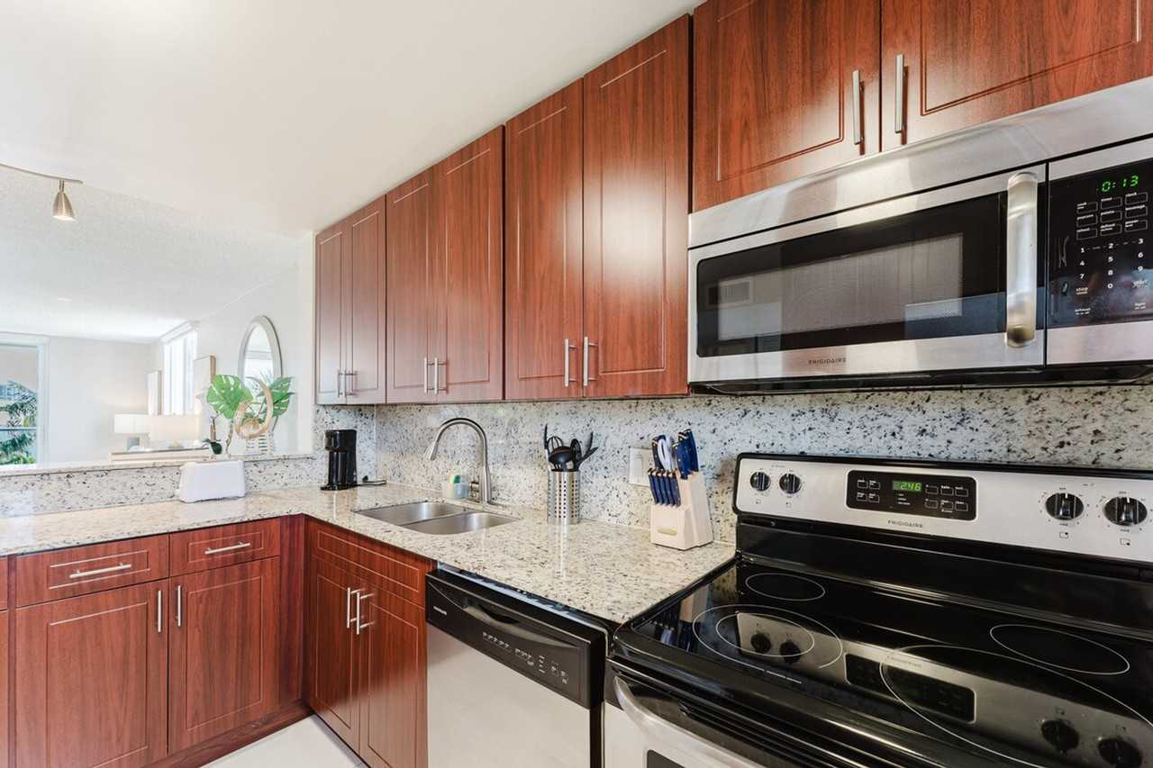 599 N Ocean Blvd #1424301P - Photo 7 of 50