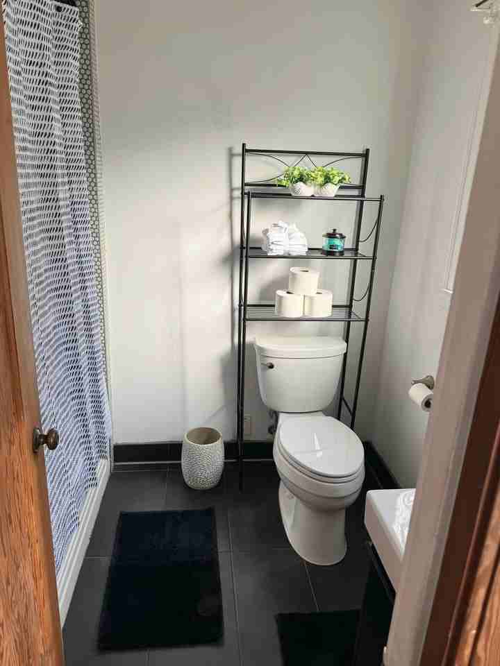 1349 Magnolia St #1424321P - Photo 7 of 31