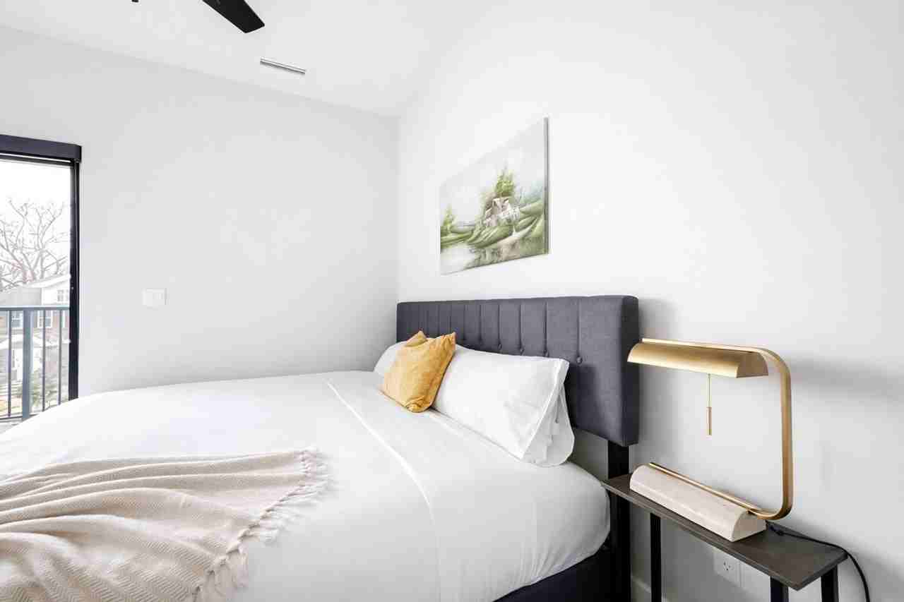 4629 Capitol Ave #1464879P - Photo 7 of 15