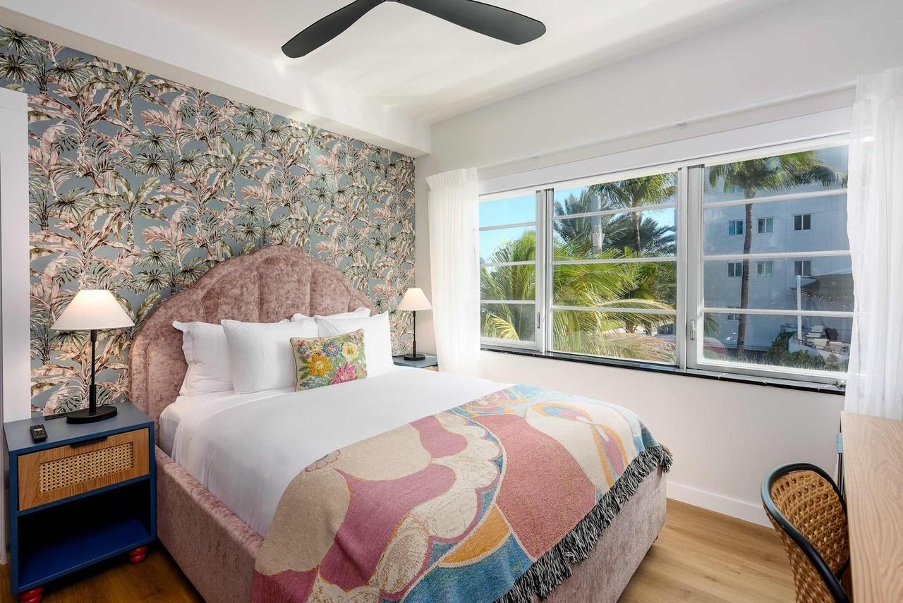 1200 Ocean Drive - Photo 3 of 18