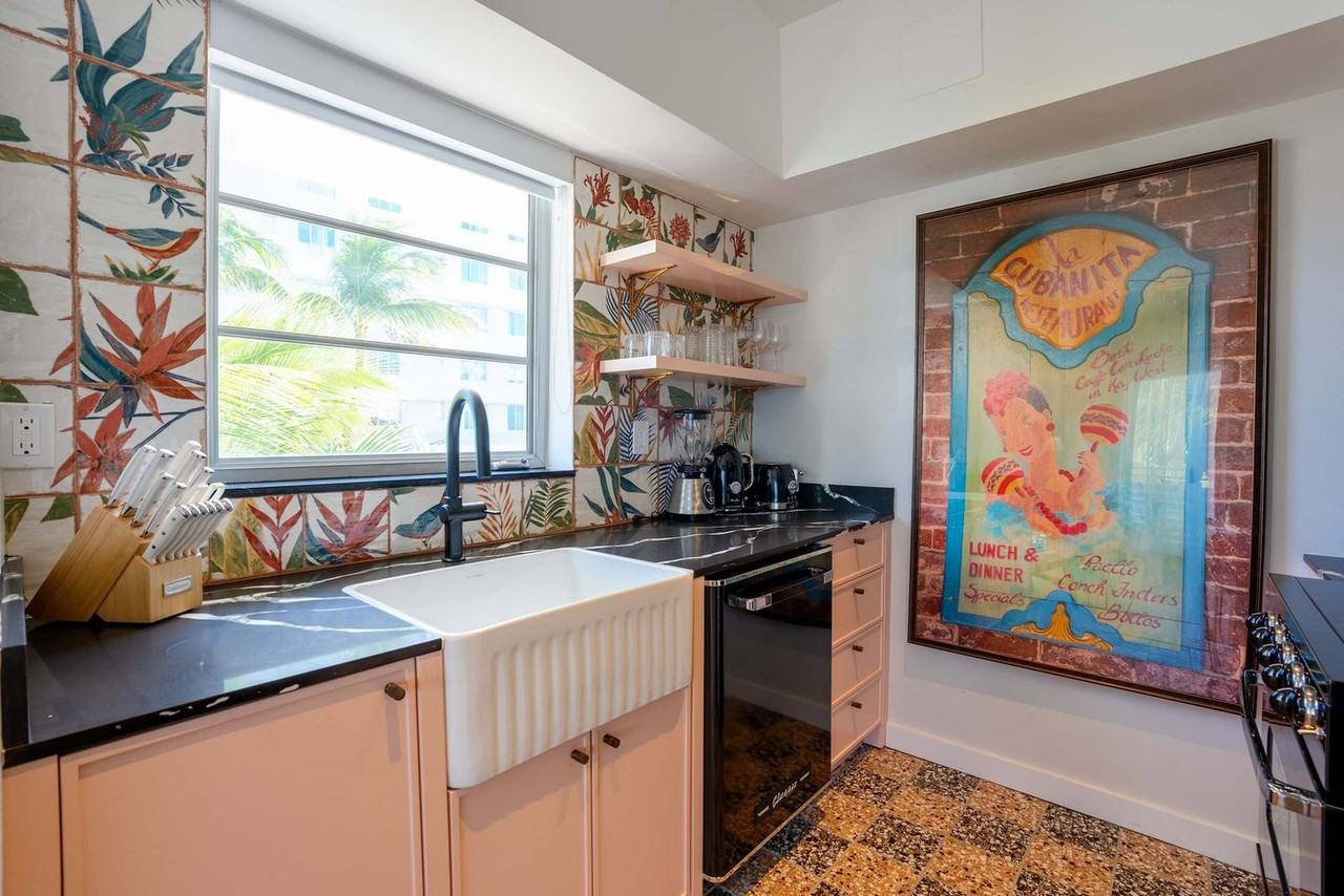 1200 Ocean Drive - Photo 7 of 18