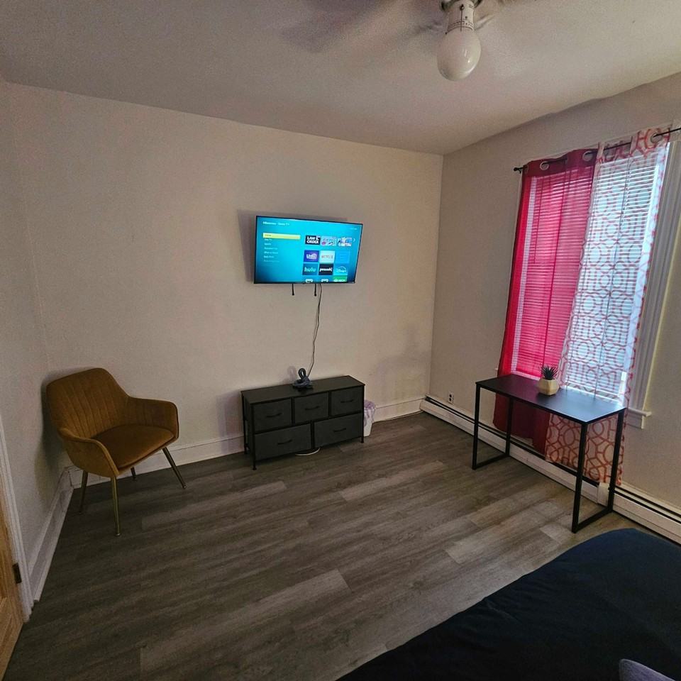 25 Stevens St #1492962P - Photo 6 of 15