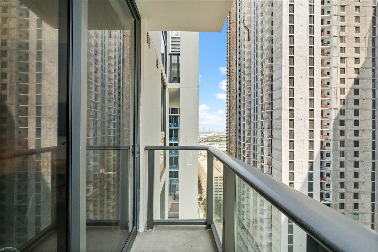 11 Ne 6th St #1492755P - Photo 7 of 27