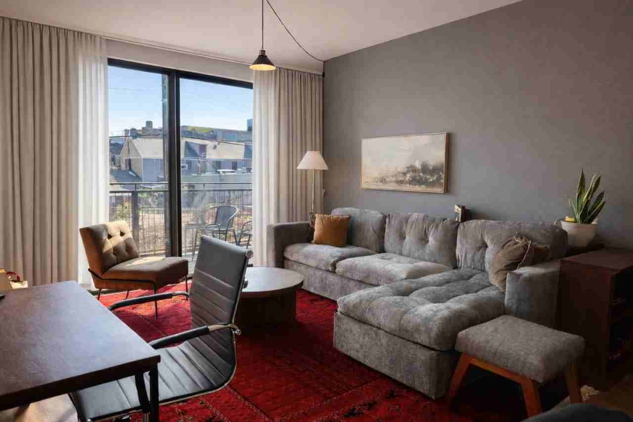 324 S 2nd St #1504185P - Photo 2 of 19