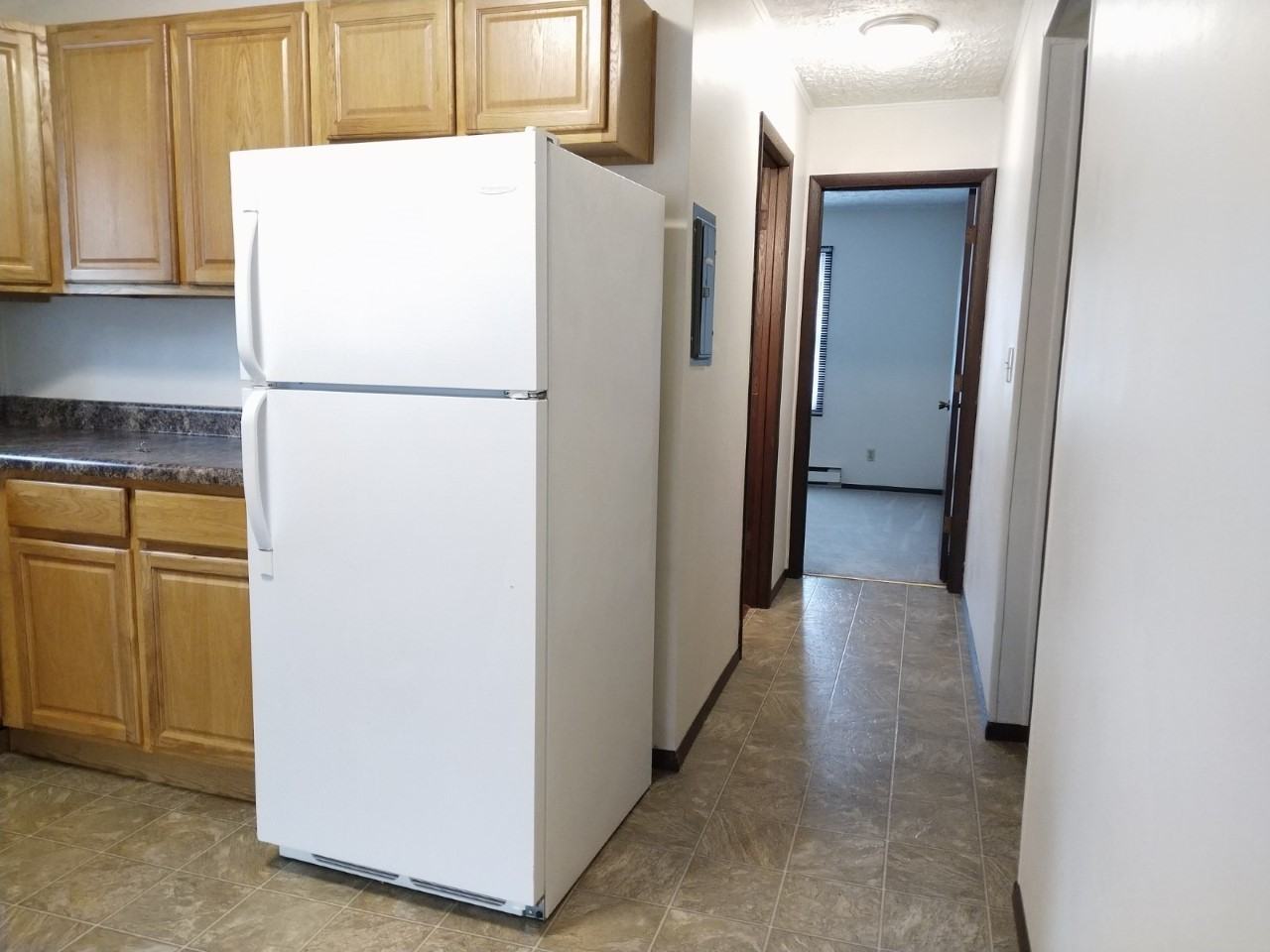 415 Parker St #B - Photo 4 of 7