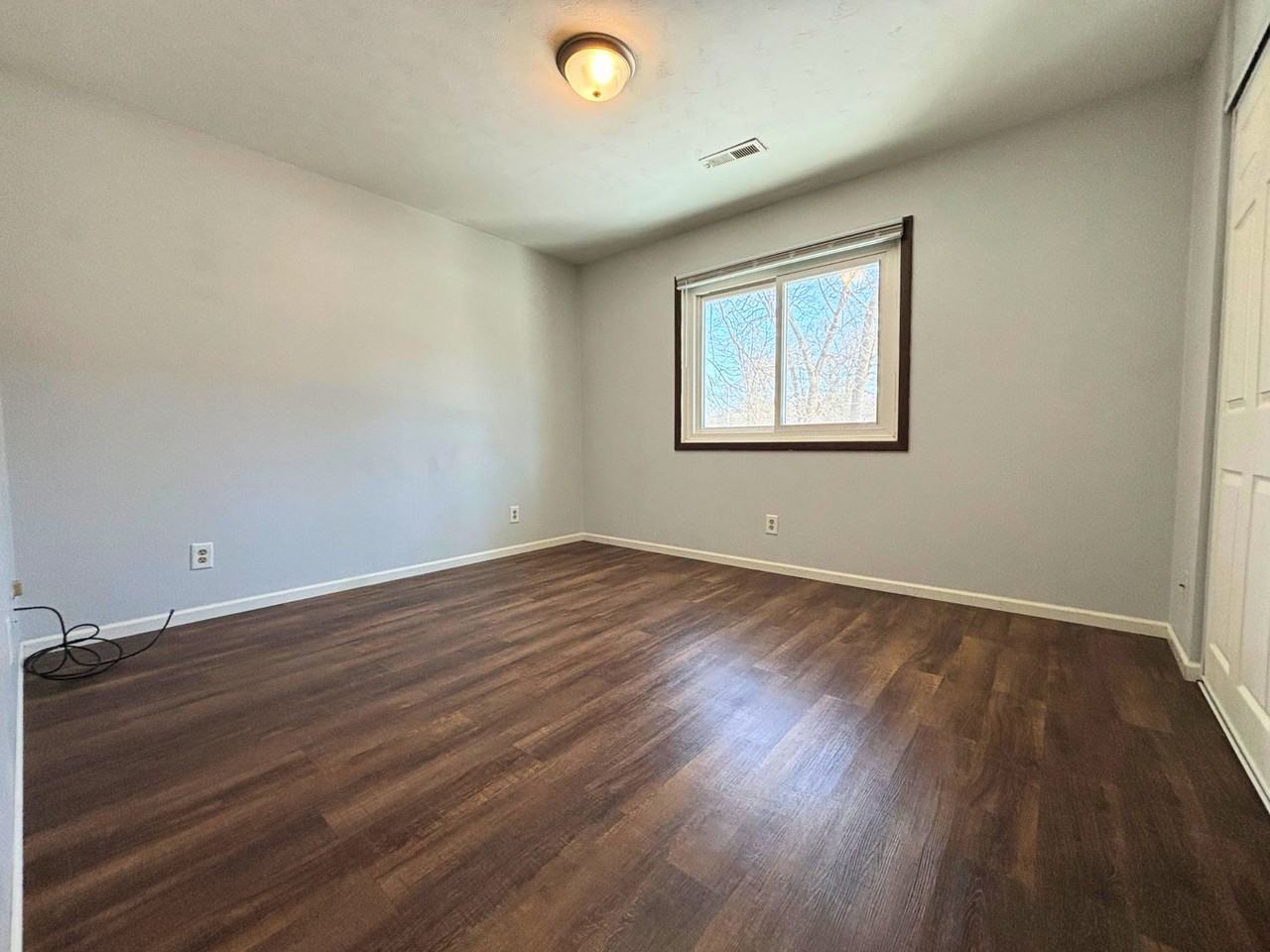 601 Oak Glen Dr #5 - Photo 7 of 12