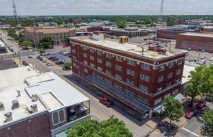 featured image of 800 Austin Ave #307