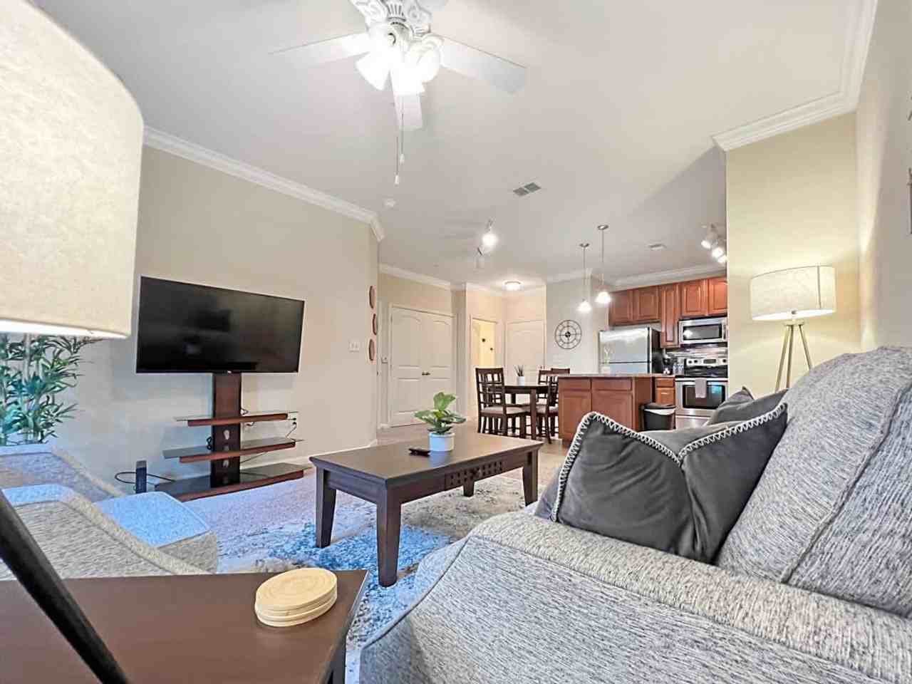 2021 N Lemans Blvd #1504559P - Photo 2 of 23