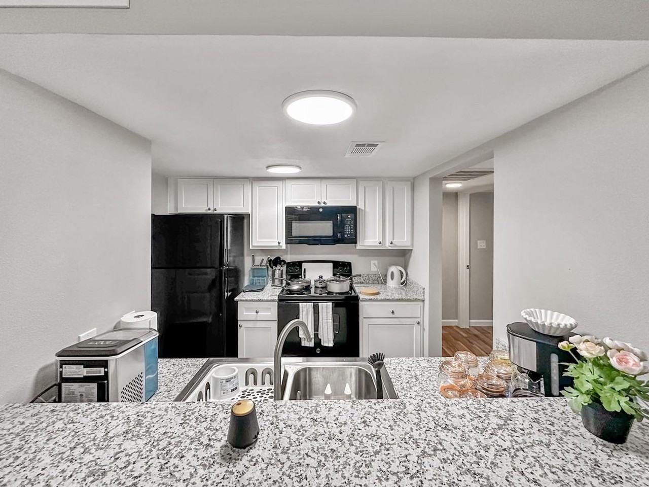 16951 Addison Rd #1507124P - Photo 3 of 16