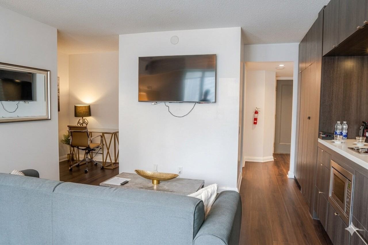 20 Hazelton Ave #1510940P - Photo 2 of 18