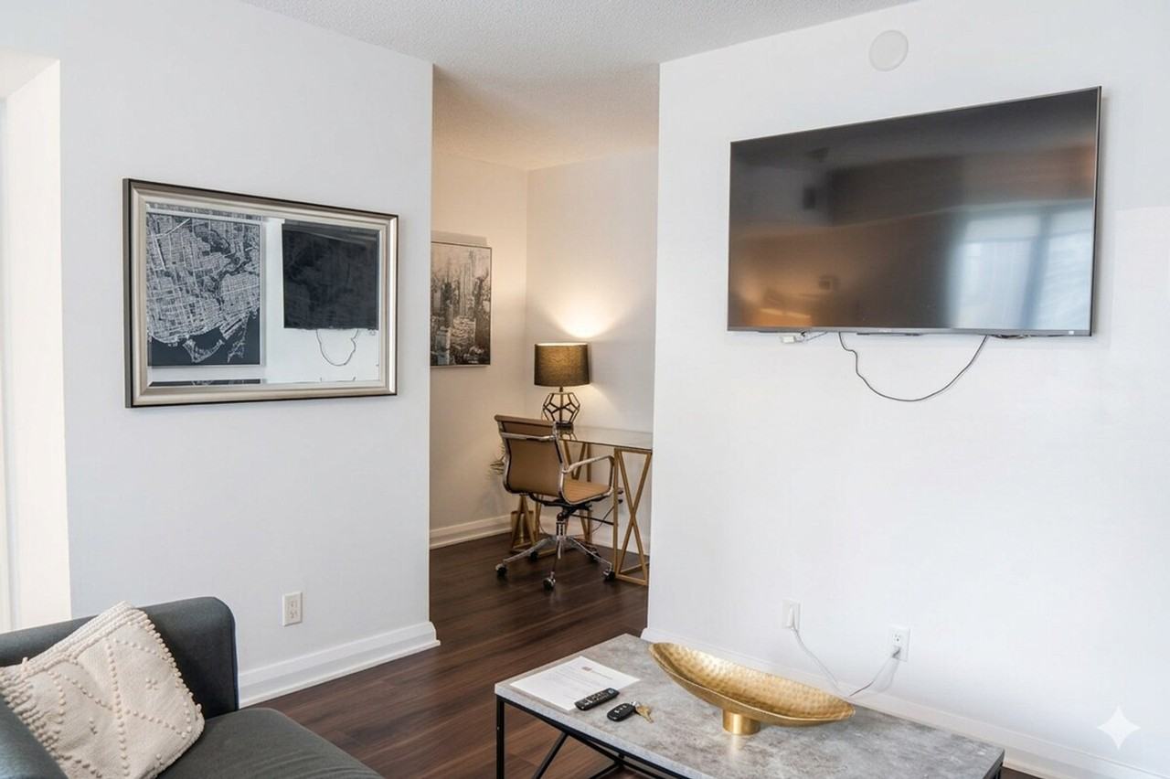 20 Hazelton Ave #1510940P - Photo 3 of 18