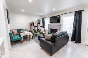 featured image of 2292 Addison Ave