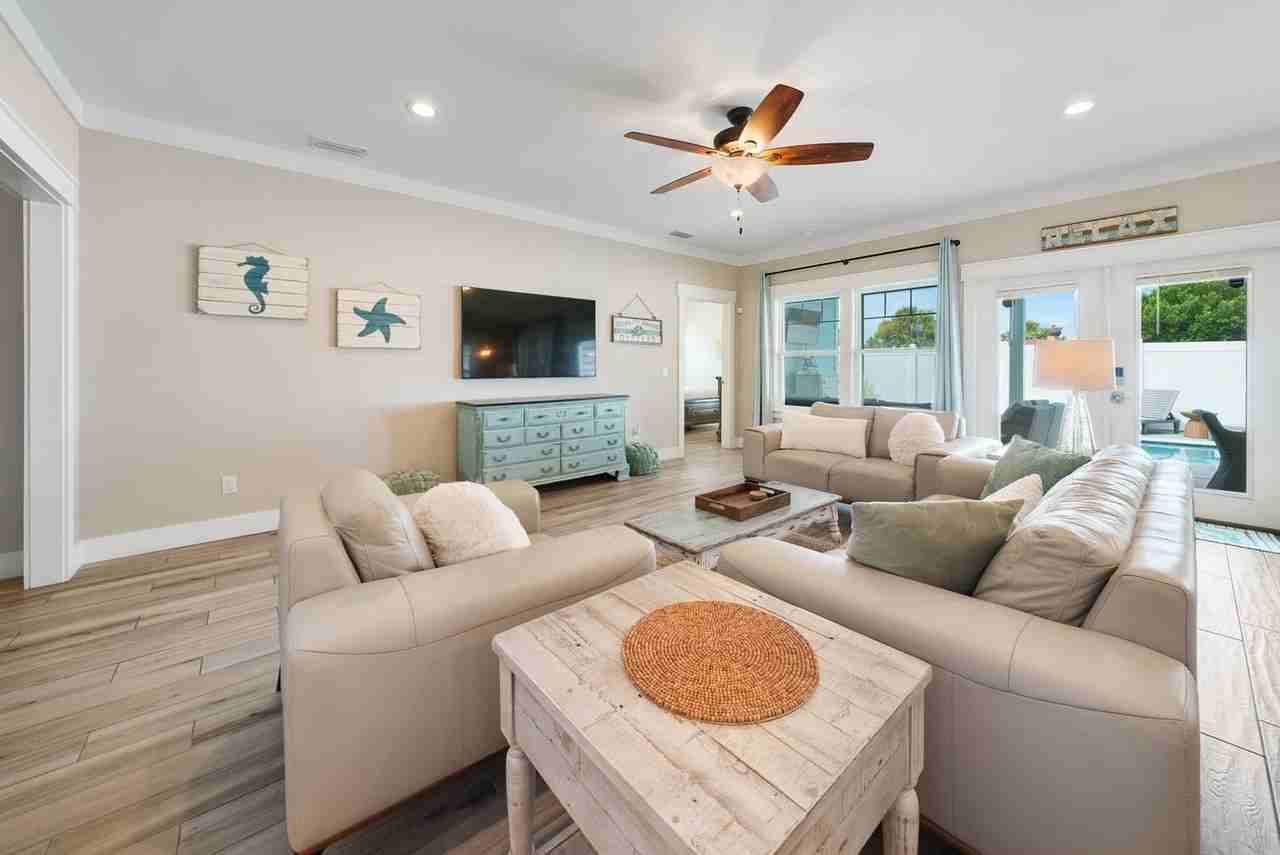 121 Christmas Tree Ln #1511625P - Photo 2 of 34