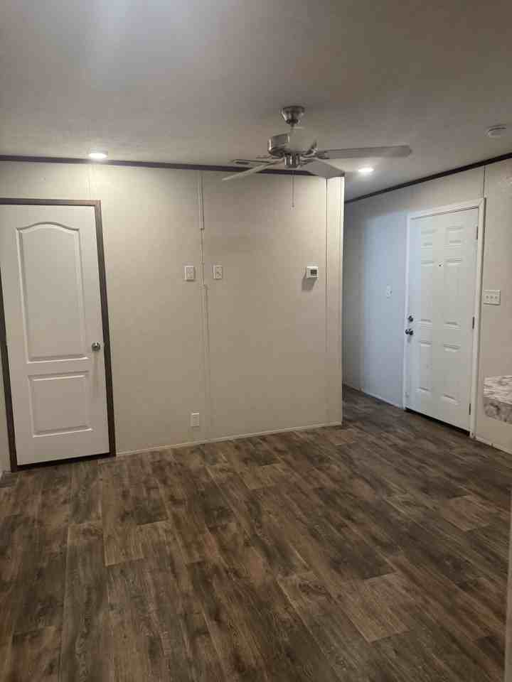340 Live Oak Rd #5 - Photo 4 of 17