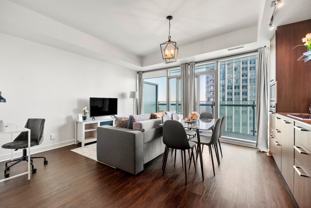 25 Lower Simcoe St - Photo 1 of 1