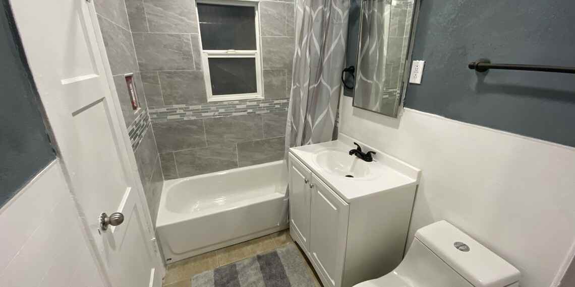 235 W Robertson Rd #B - Photo 6 of 7