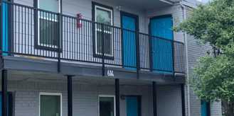 612 Londonderry Ln - Photo 1 of 1