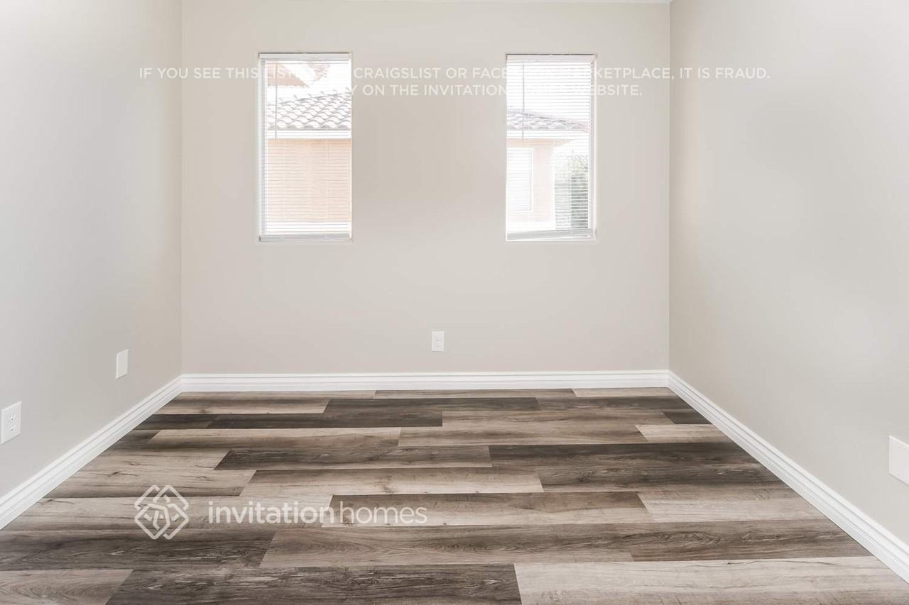 1012 Monte De Oro Ave - Photo 7 of 14