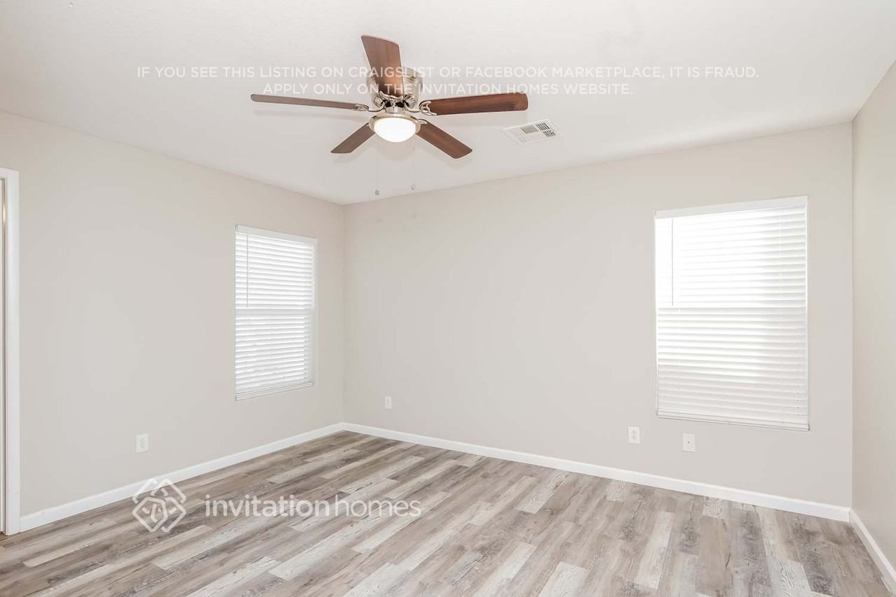 663 Haunts Walk Ave - Photo 7 of 16