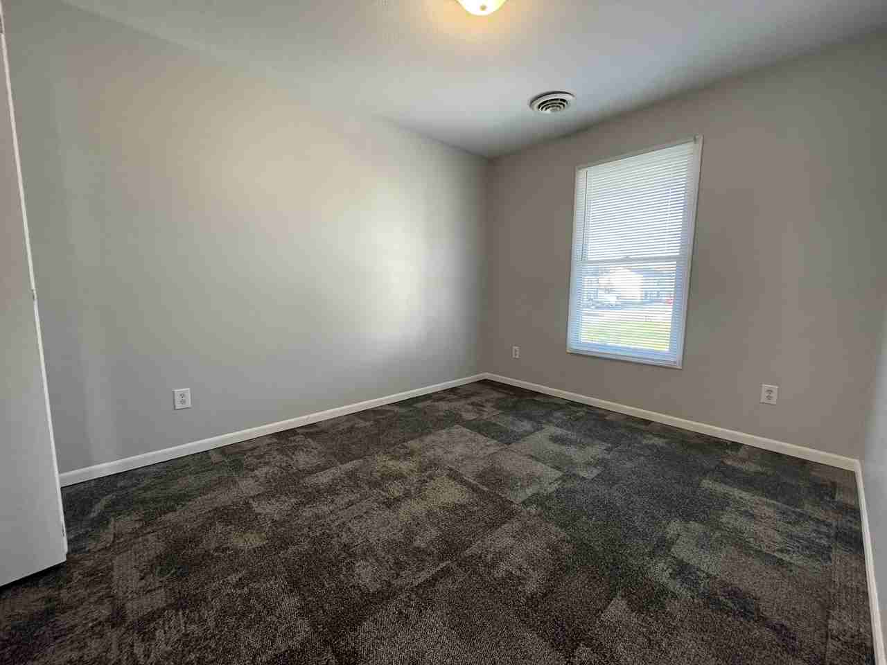 324 Stone Dr #A - Photo 5 of 8