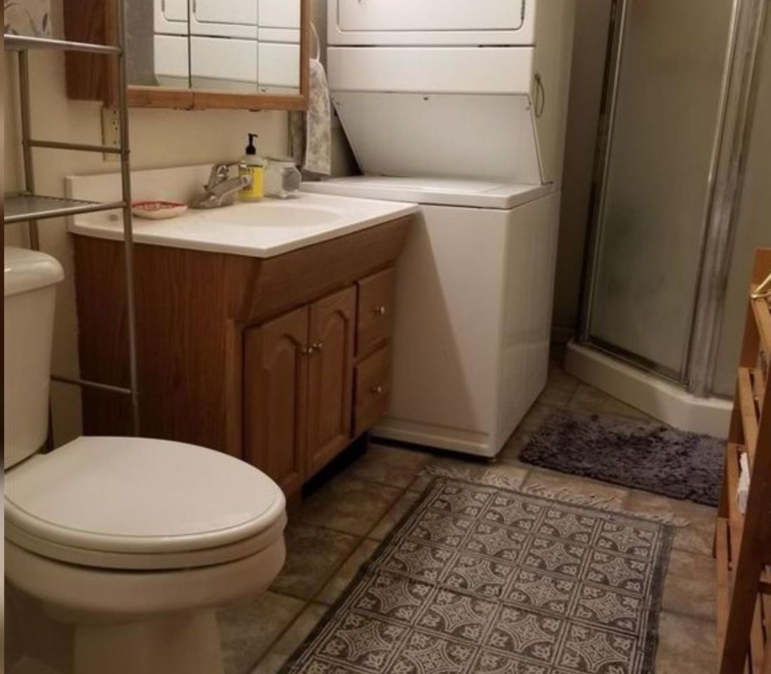 1207 Canby St - Photo 5 of 13