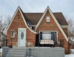 featured image of 8047 Robson St