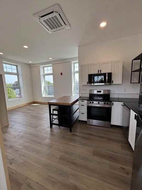 1190 Stafford Rd #3 - Photo 5 of 6