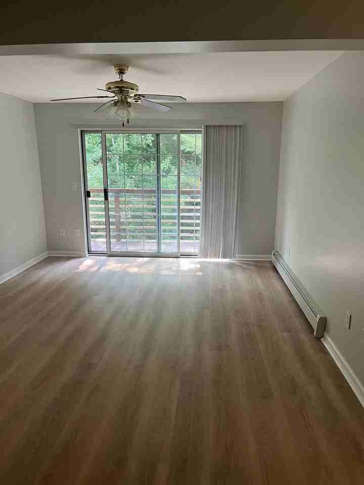 219 Hildred Dr - Photo 2 of 20