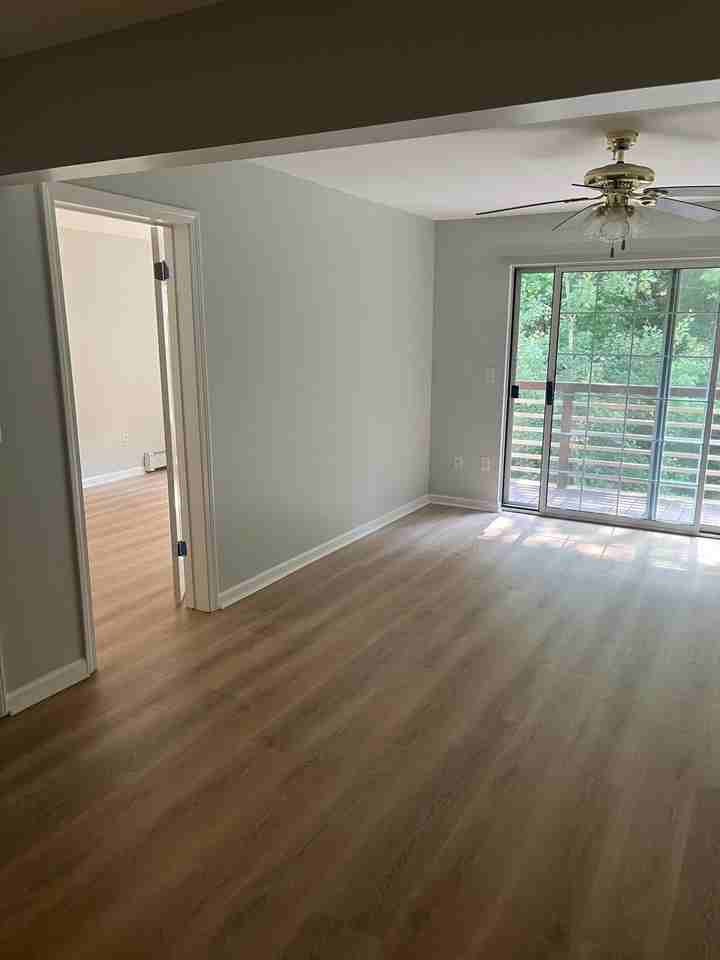 219 Hildred Dr - Photo 5 of 20