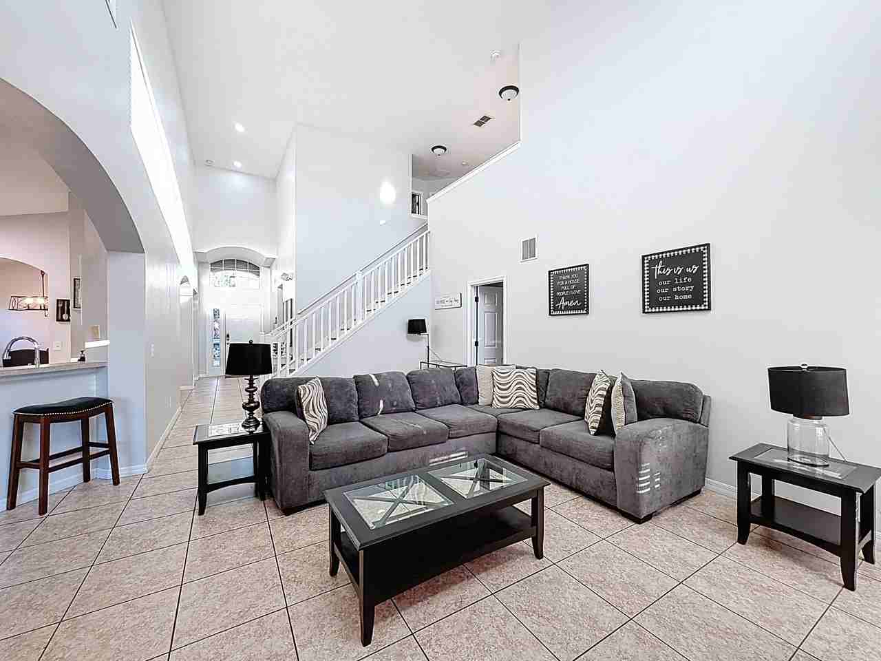 217 Sevilla Ave - Photo 7 of 21