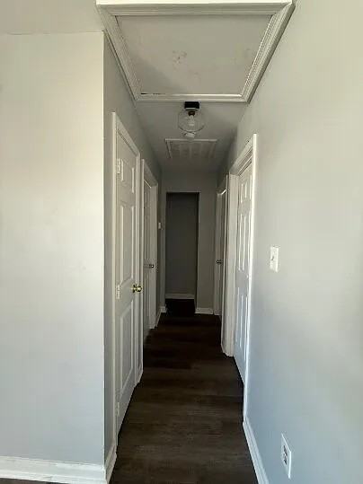 213 Laurel St - Photo 6 of 17