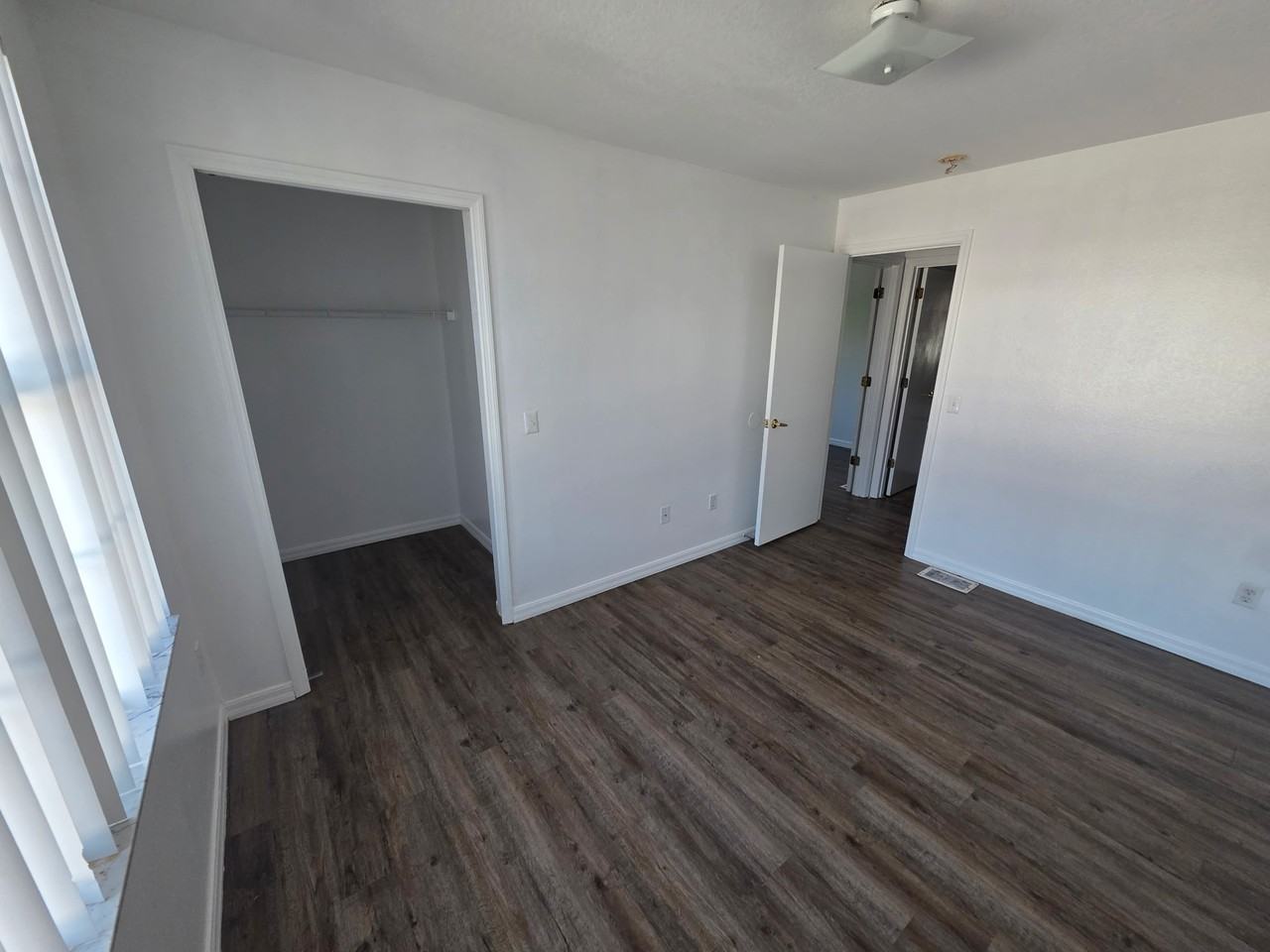 701 Caribbean Dr #A - Photo 6 of 7