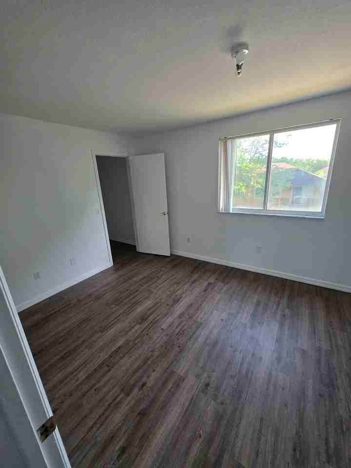 701 Caribbean Dr #A - Photo 7 of 7