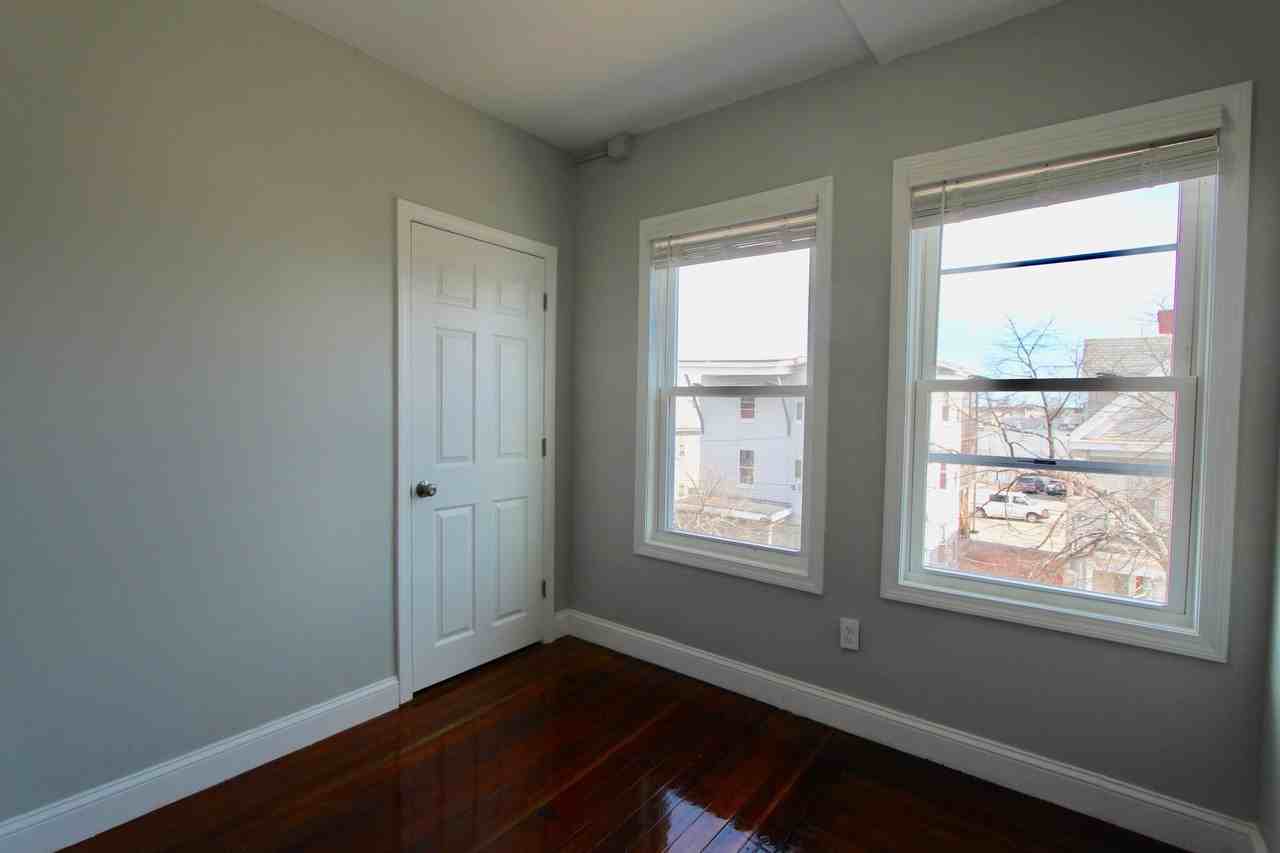 55 Estes St #5 - Photo 3 of 8